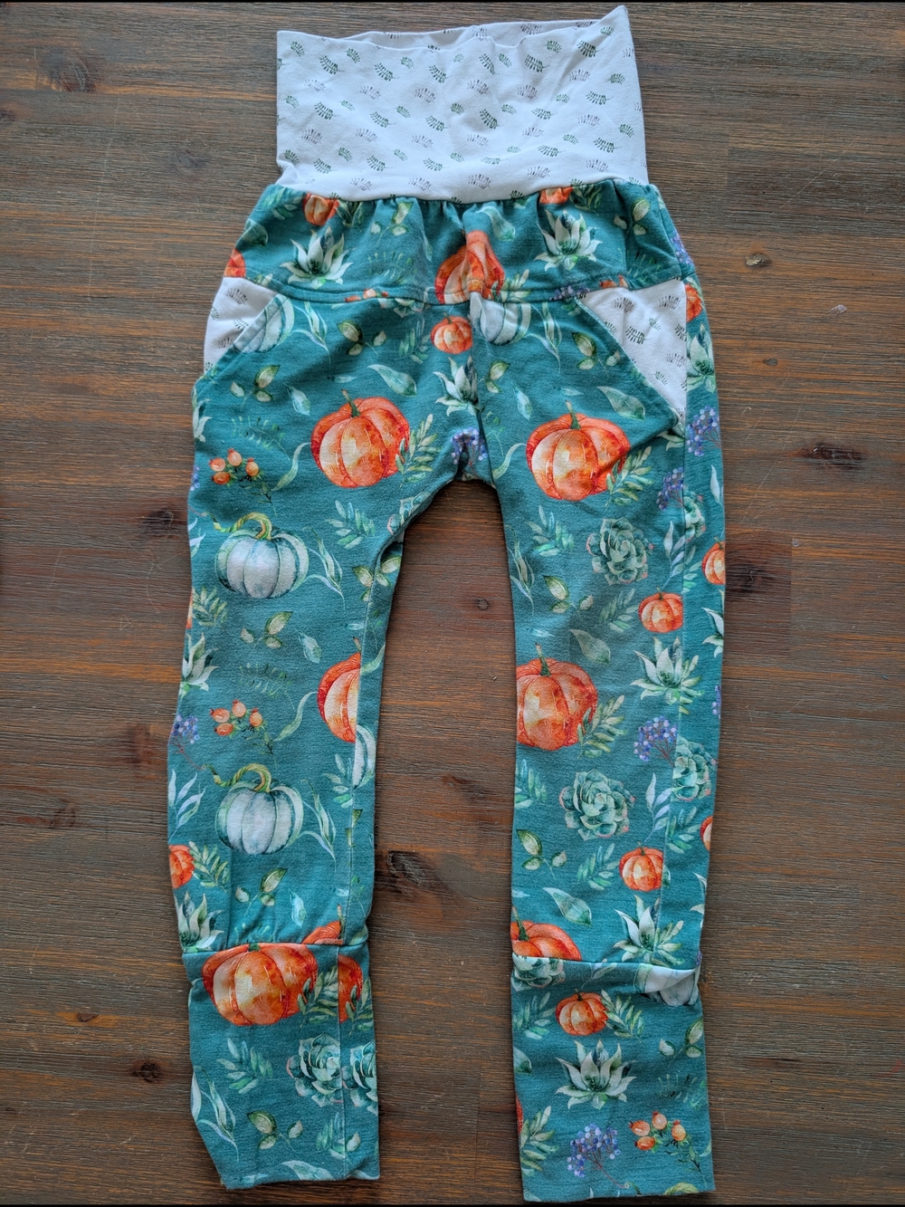 Kids Teal Pumpkin-Print Stretch Leggings